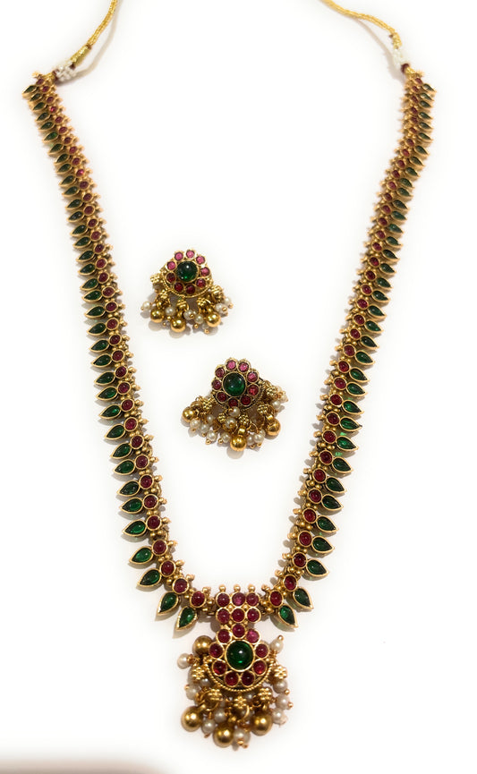 Adyashree Emporium Laxmi Choker Design pattern Ruby & Emerald, pearl based Gold plated south Indian Wedding Traditional temple jewellery set. Latest fashion Jewellery for Girls & Women.